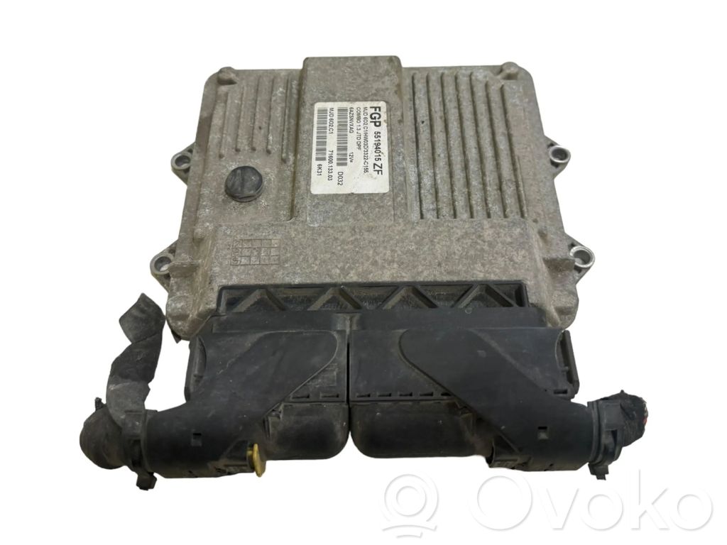 Opel Combo C Engine control unit/module 