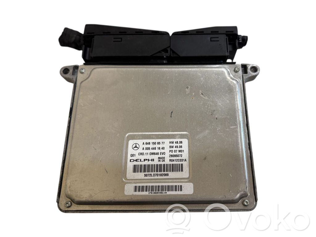 Mercedes-Benz C W204 Engine control unit/module 