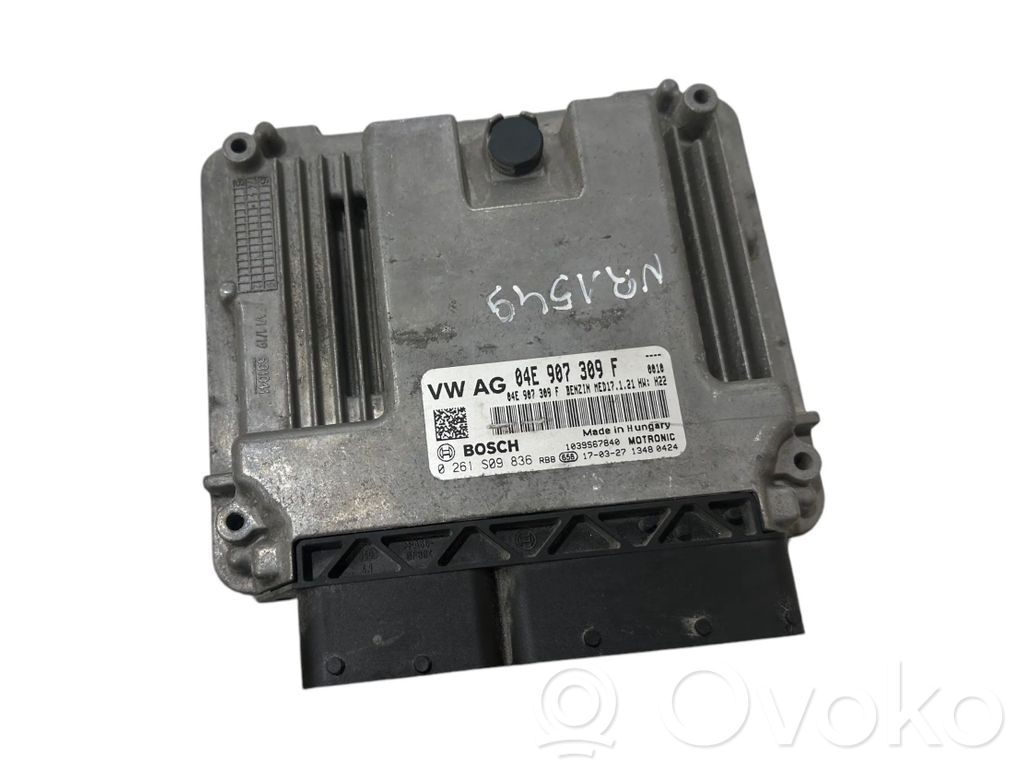 Volkswagen PASSAT B8 Engine control unit/module 