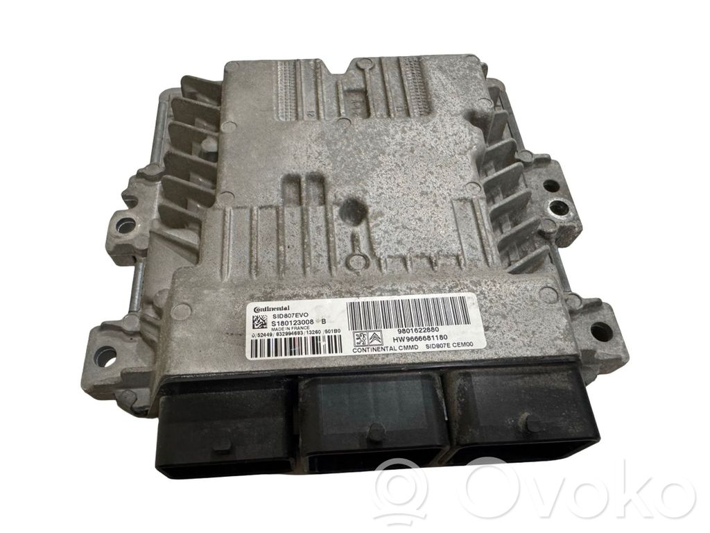 Peugeot 2008 I Engine control unit/module 