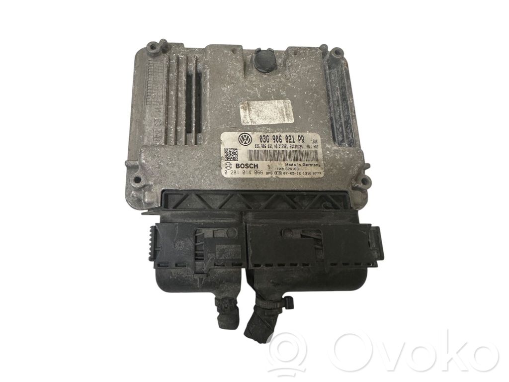 Volkswagen Golf V Engine control unit/module 