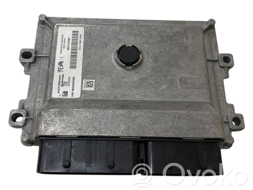Opel Corsa F Engine control unit/module 