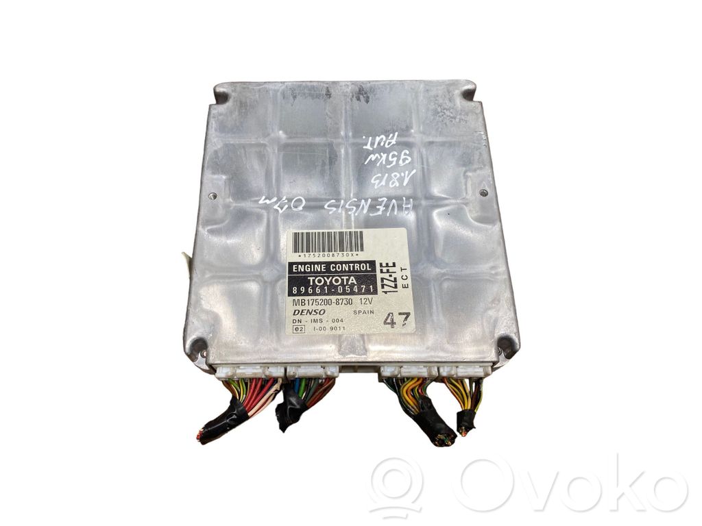 Komputer / Sterownik ECU silnika   8966105471,1752008730,MB1752008730