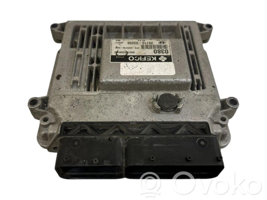 Hyundai i20 (PB PBT) Engine control unit/module 