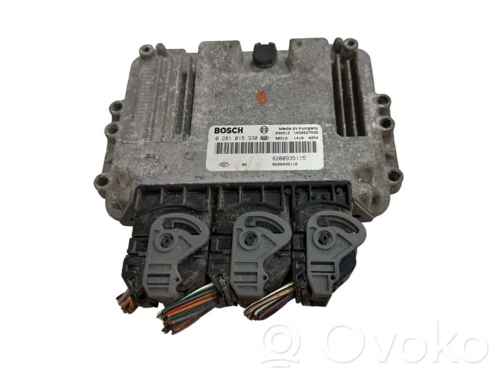 Opel Vivaro Engine control unit/module 