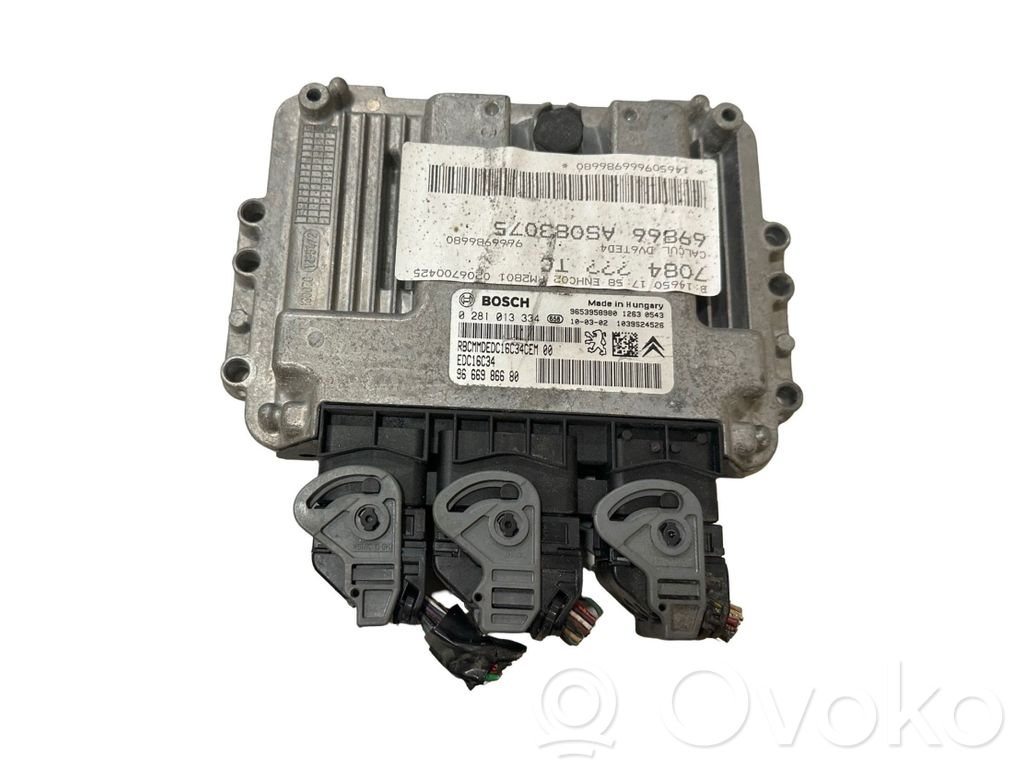 Peugeot 5008 Engine control unit/module 