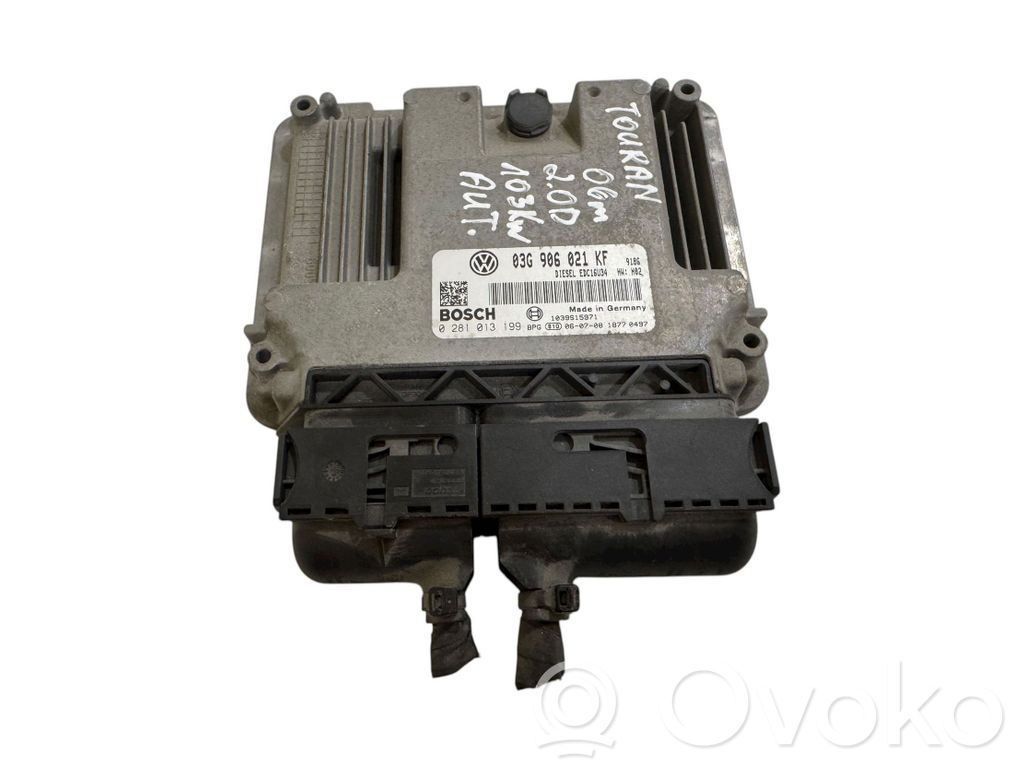 Volkswagen Touran I Engine control unit/module 