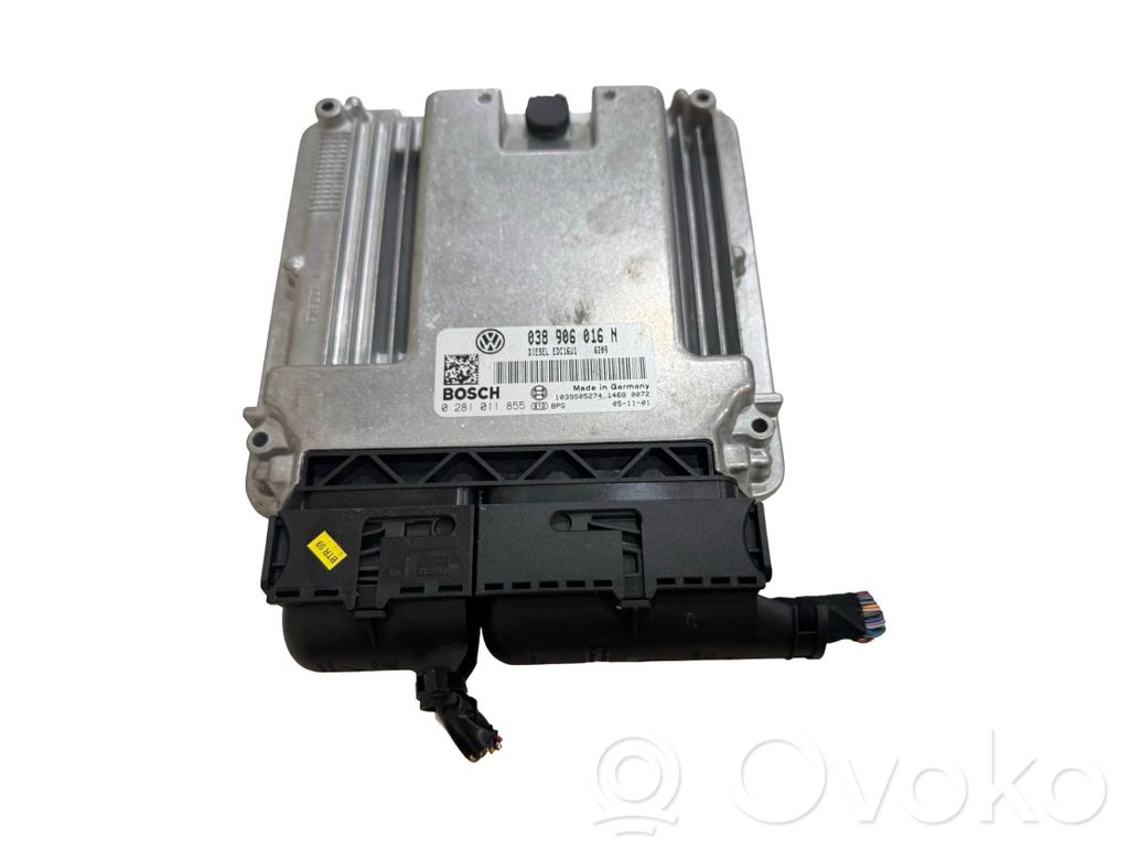 Volkswagen Transporter - Caravelle T5 Engine control unit/module 