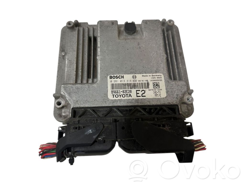 Toyota Auris 150 Engine control unit/module 