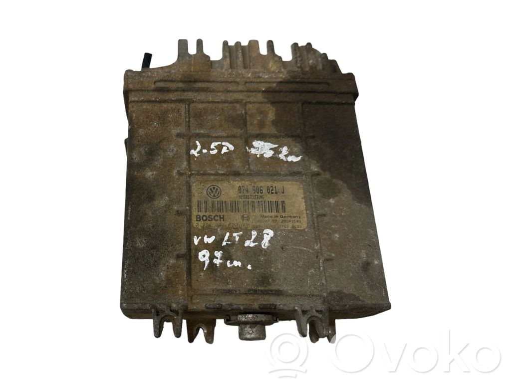 Volkswagen II LT Engine control unit/module 