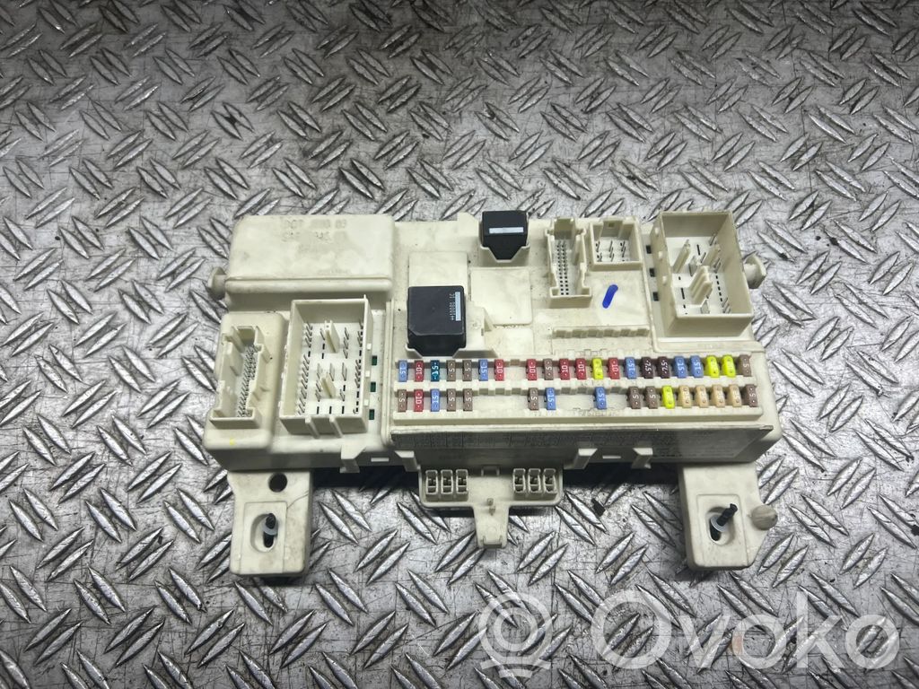 Volvo V50 Saugiklių blokas 