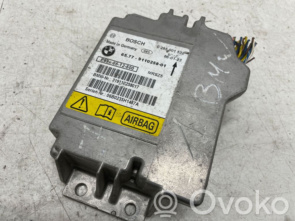 BMW 1 E82 E88 Airbag control unit/module 