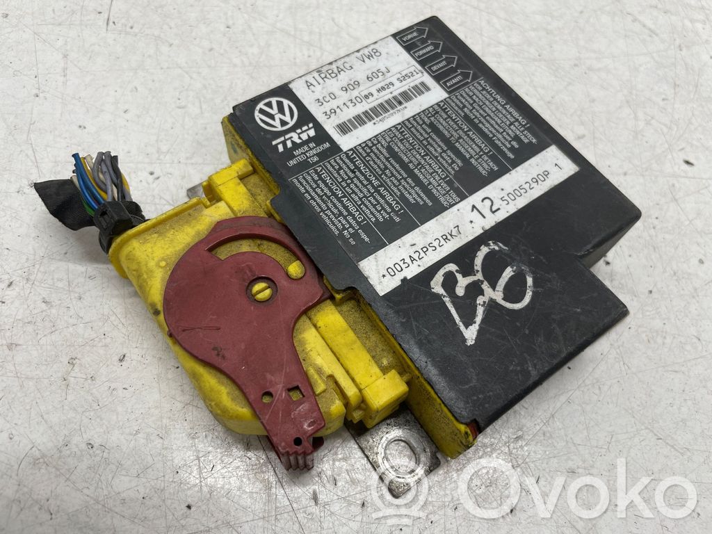 Volkswagen PASSAT B6 Airbag control unit/module 