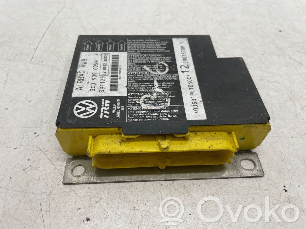 Volkswagen PASSAT B6 Airbag control unit/module 