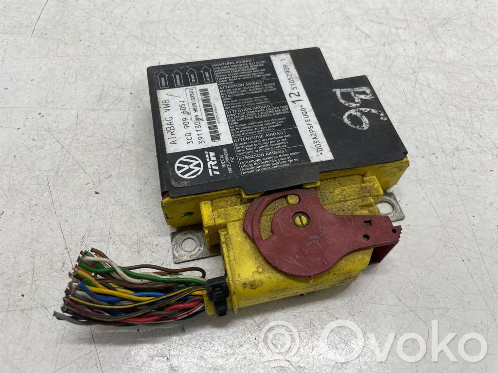 Volkswagen PASSAT B6 Airbag control unit/module 