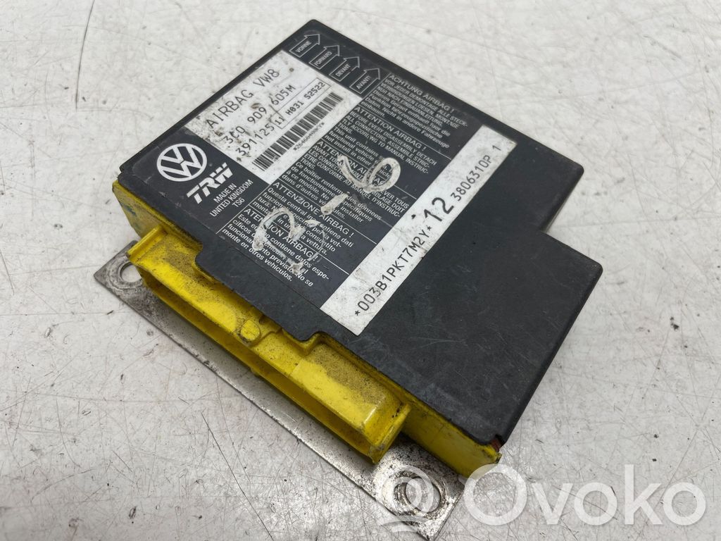 Volkswagen PASSAT B6 Airbag control unit/module 