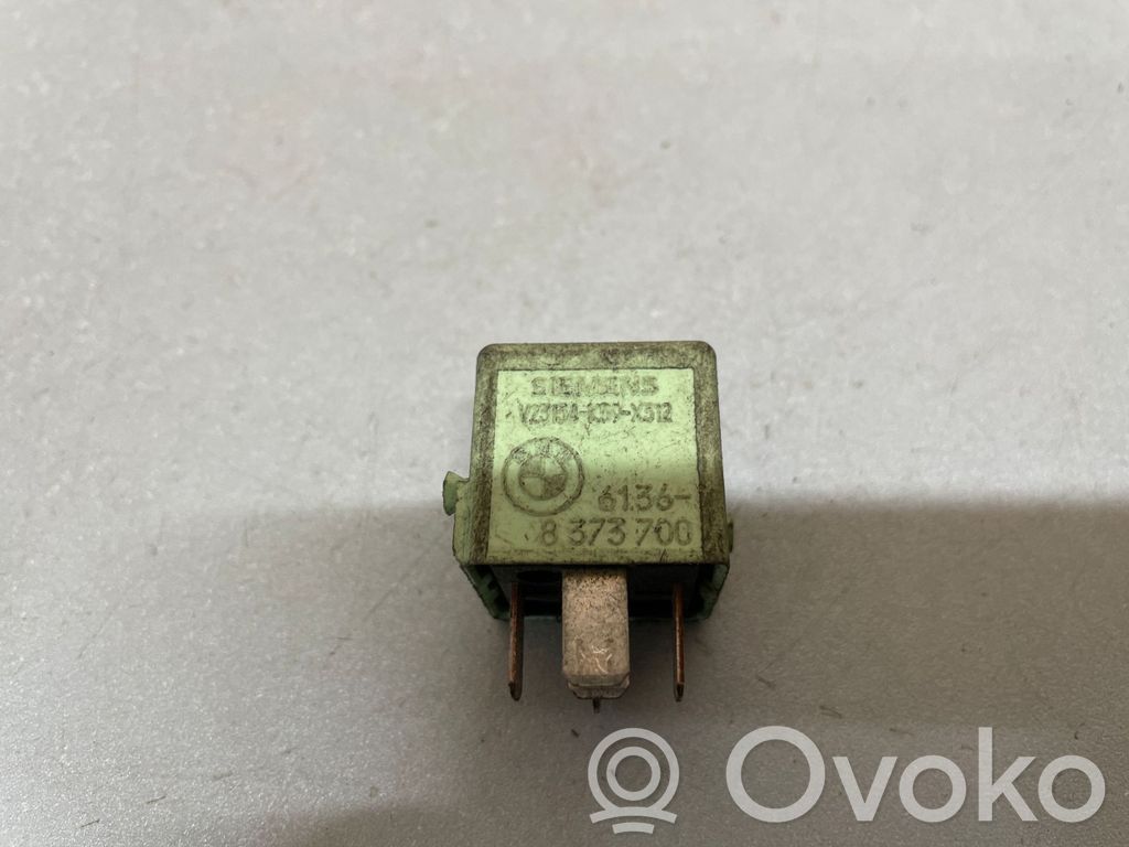 BMW 5 E60 E61 Other relay 