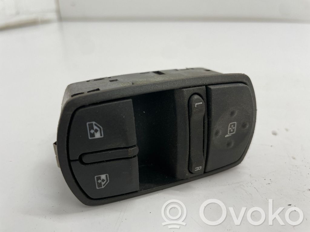 Opel Corsa E Electric window control switch 