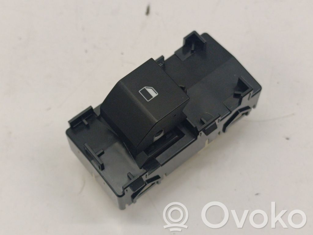 KIA Niro Electric window control switch 
