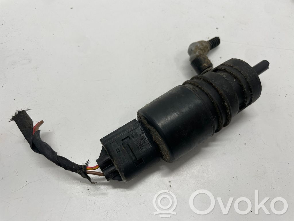 BMW 5 F10 F11 Windscreen/windshield washer pump 