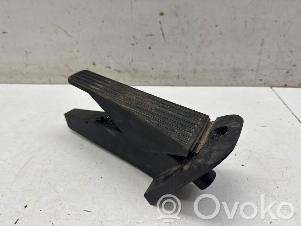Volvo XC60 Accelerator throttle pedal 