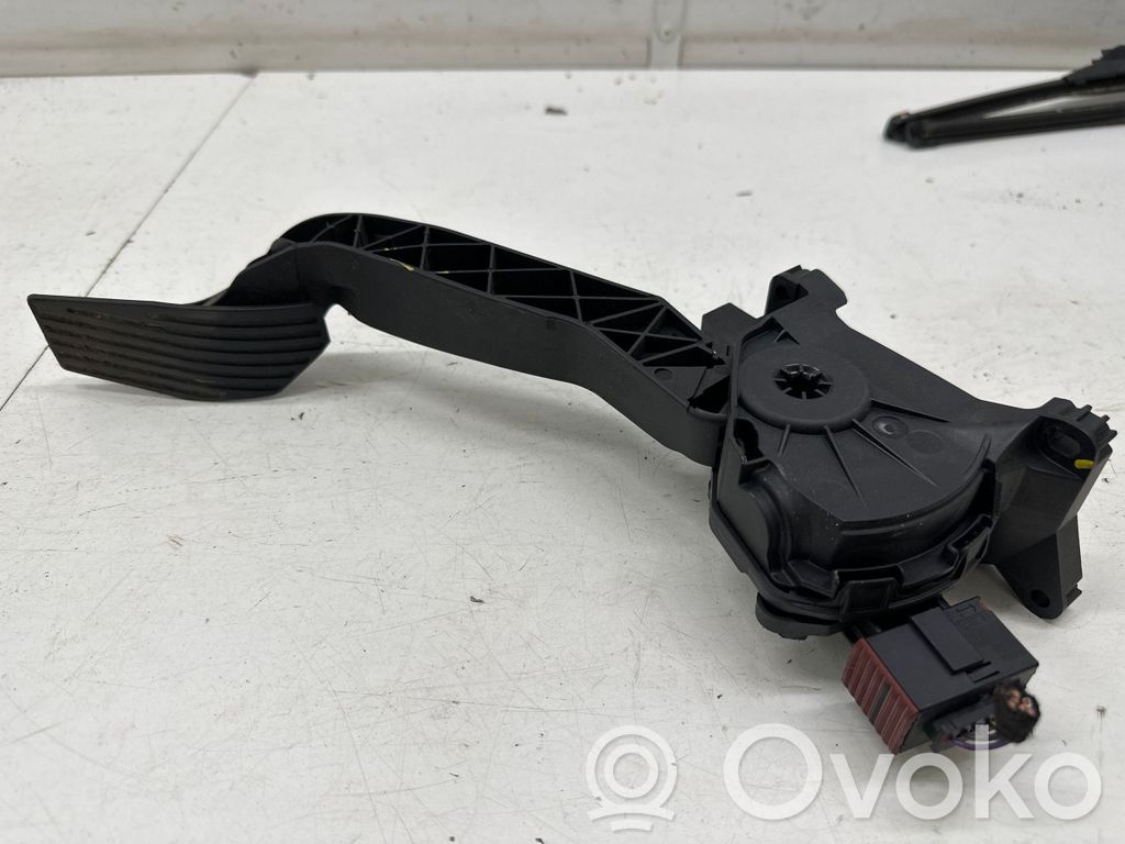 Jeep Compass Accelerator throttle pedal 