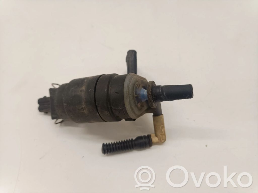 Opel Astra H Windscreen/windshield washer pump 