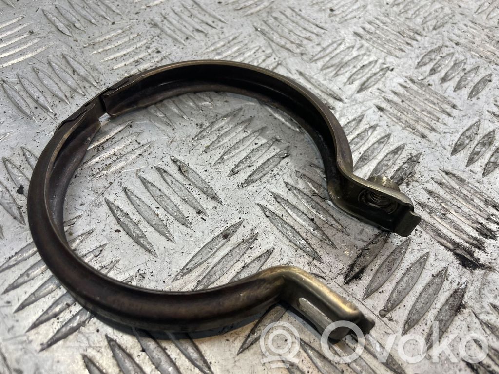 BMW 3 F30 F35 F31 Muffler pipe connector clamp 