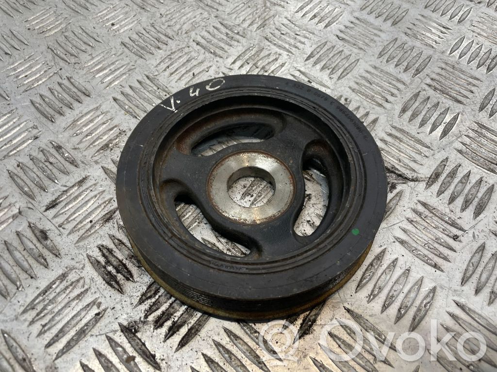 Kampiakselin vauhtipyörä
