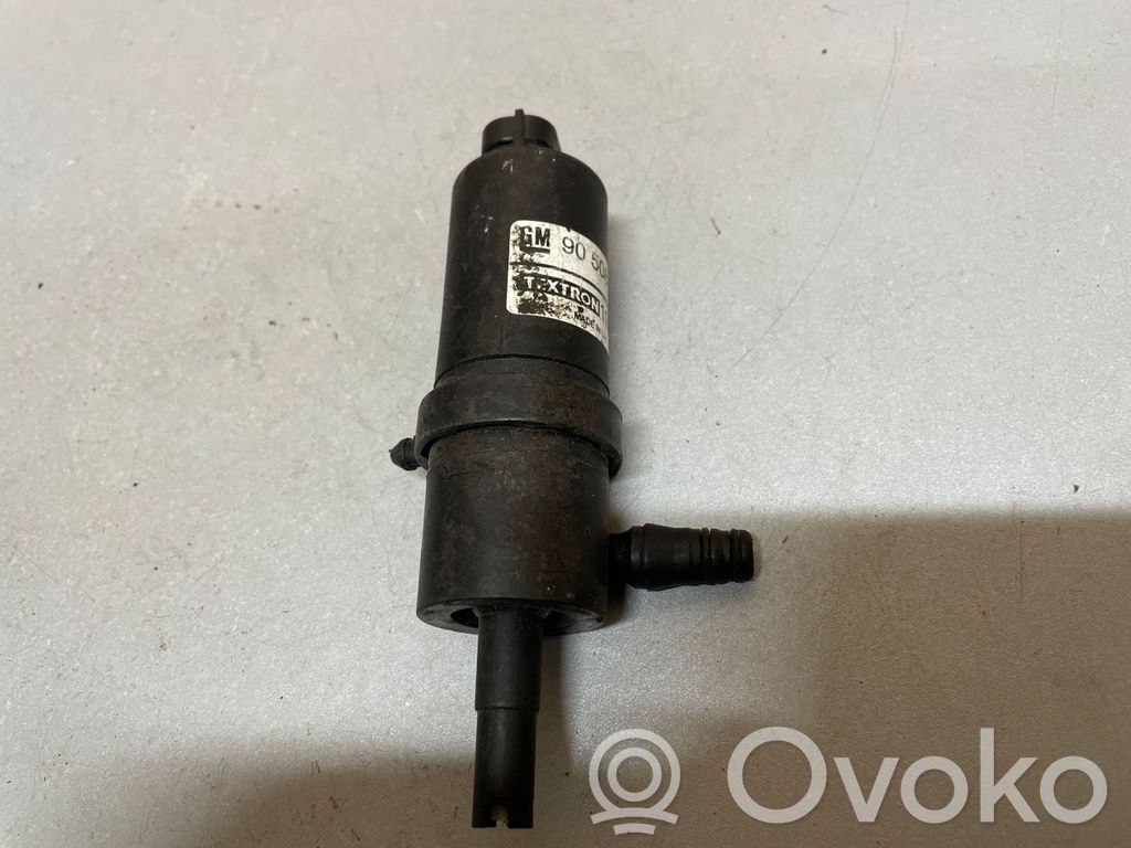 Opel Vectra C Windscreen/windshield washer pump 