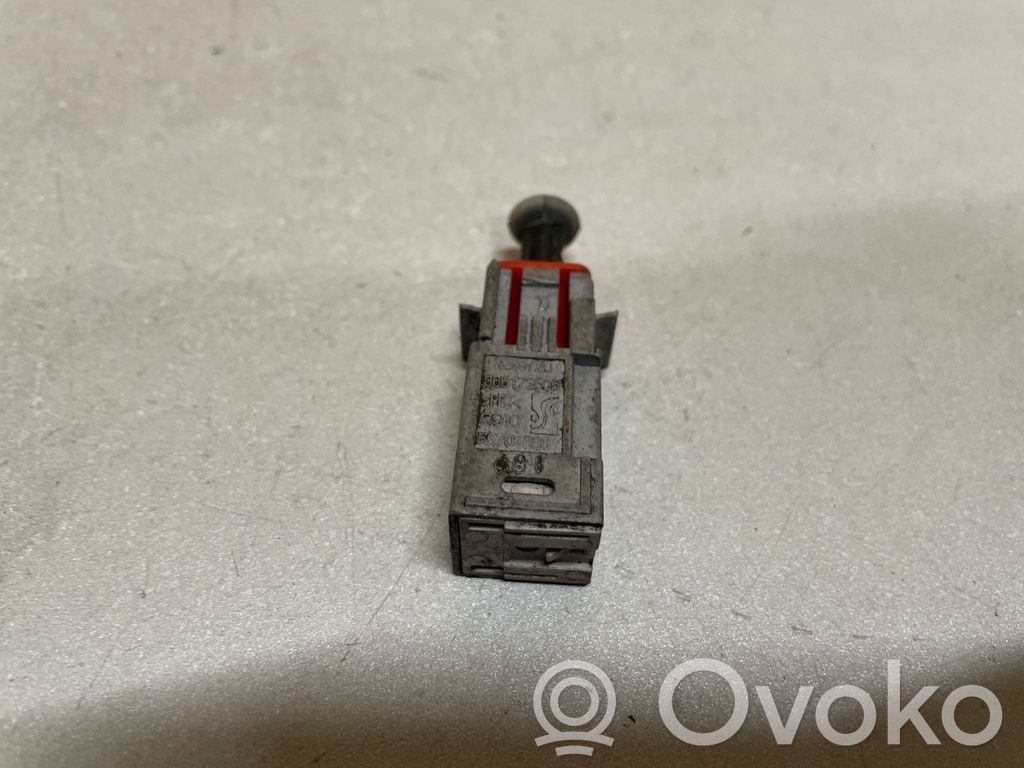 Opel Astra H Brake pedal sensor switch 