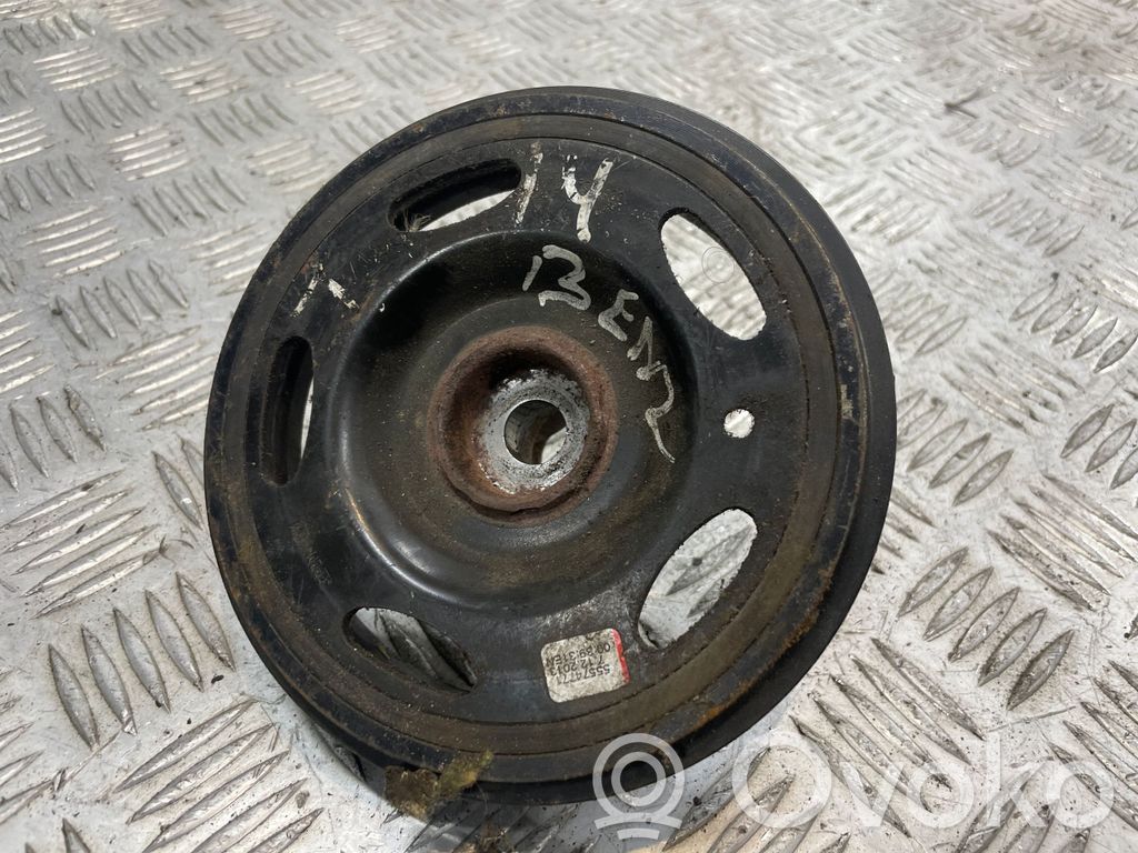 Opel Astra J Crankshaft pulley 