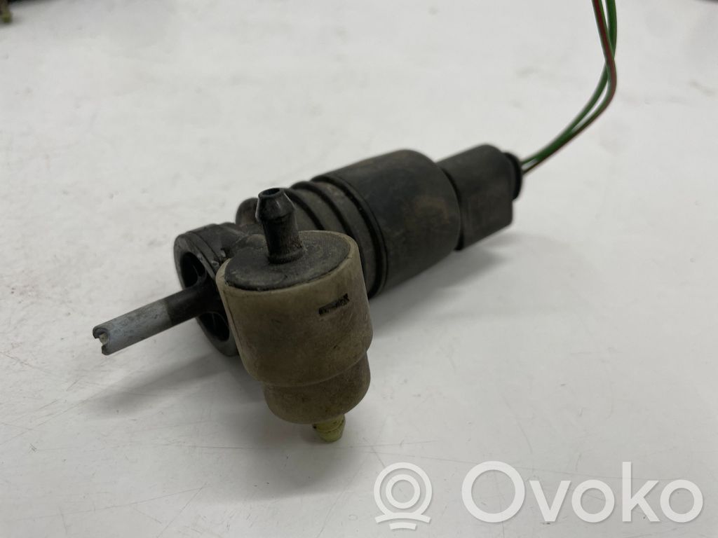 Skoda Octavia Mk3 (5E) Windscreen/windshield washer pump 