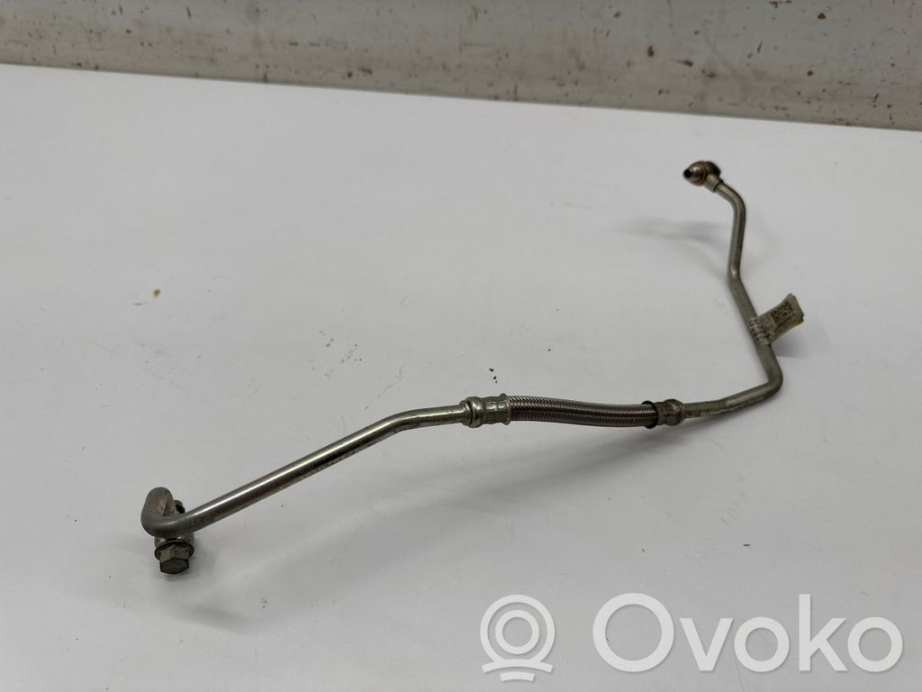Öljyntäyttöputki   K4P36K679CC