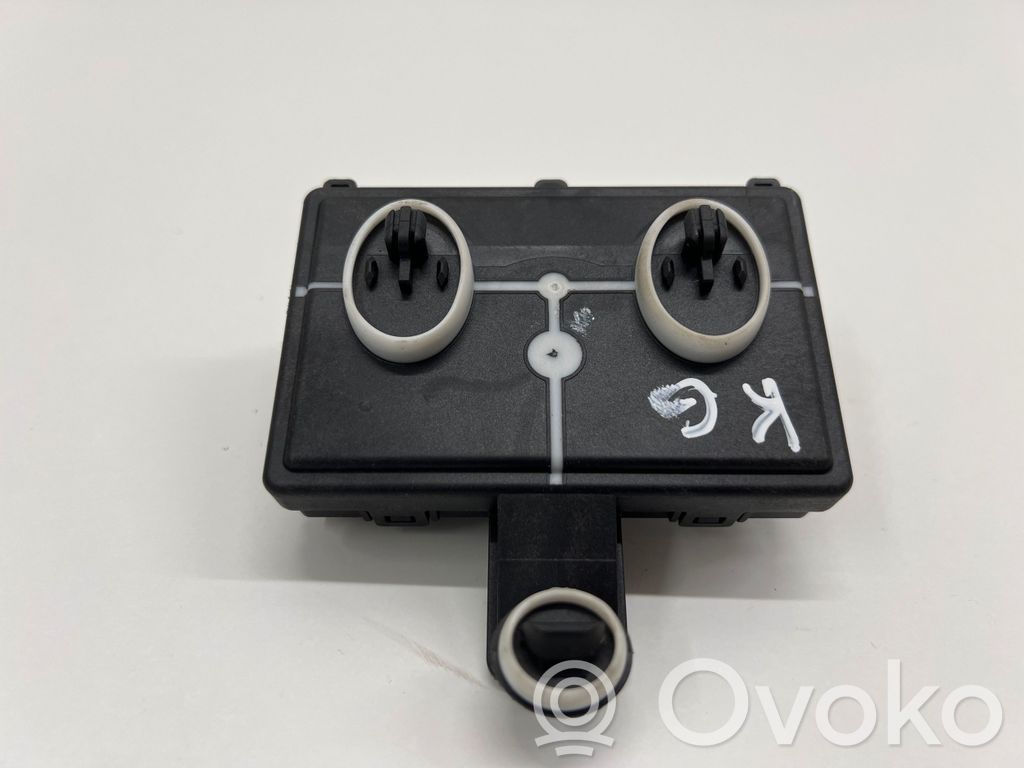 Skoda Superb B8 (3V) Unité de commande module de porte