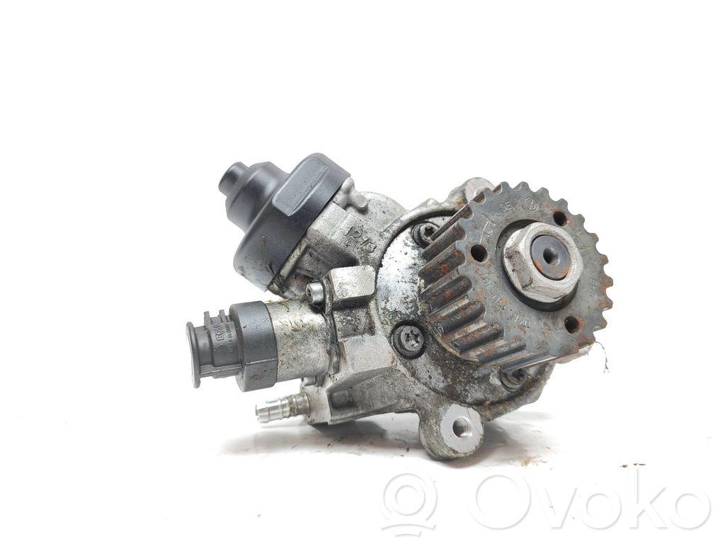Volkswagen Golf VII Fuel injection high pressure pump 