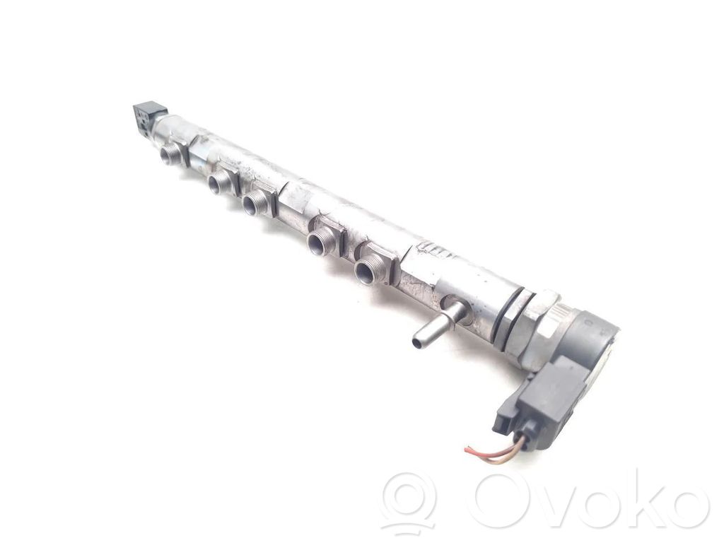 BMW 5 F10 F11 Fuel main line pipe 