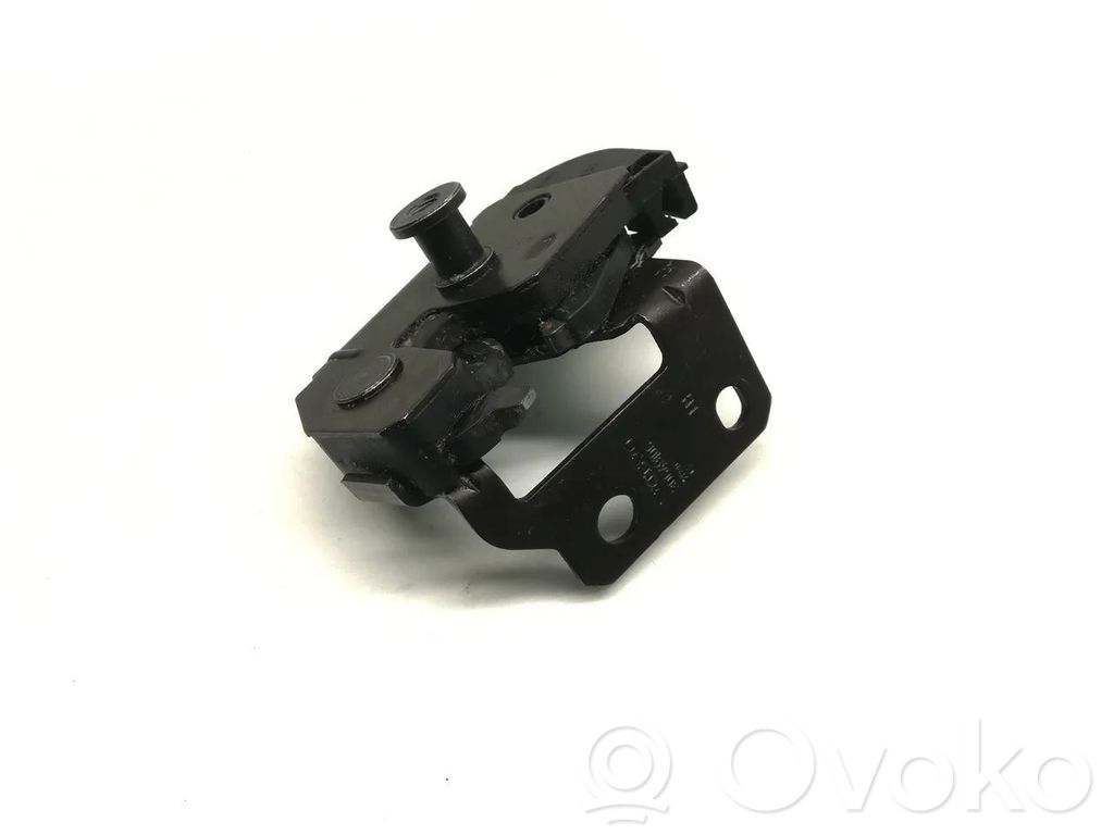Volvo XC90 Rear door lock 