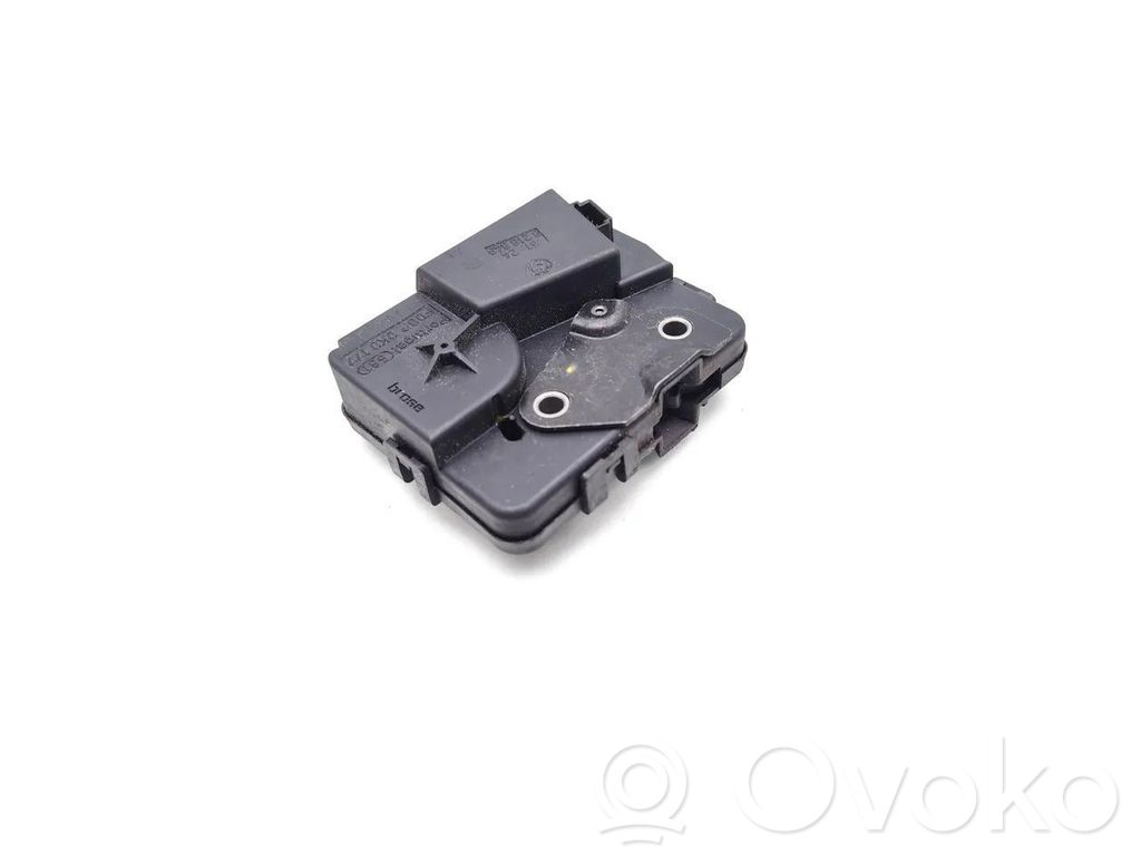BMW 3 E90 E91 Tailgate window lock/catch/latch 