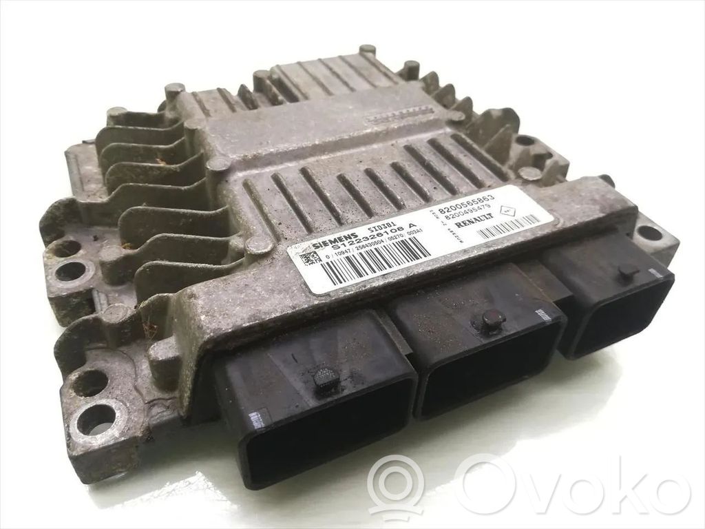 Renault Megane II Engine control unit/module 