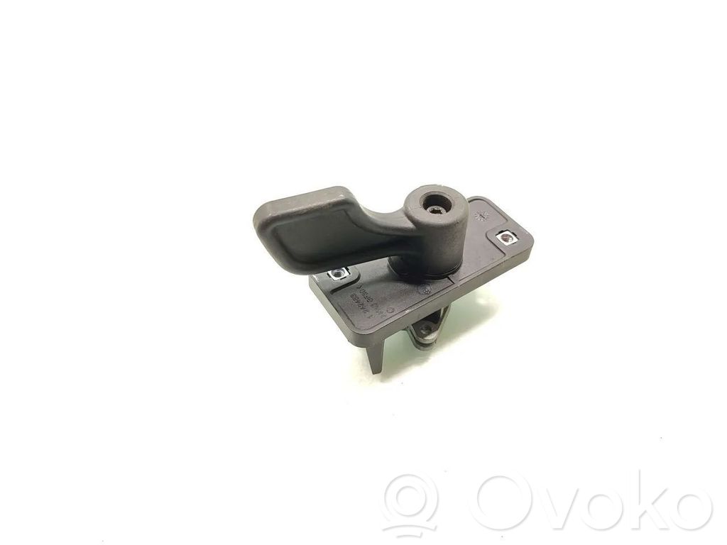Peugeot Bipper Rear door interior handle 