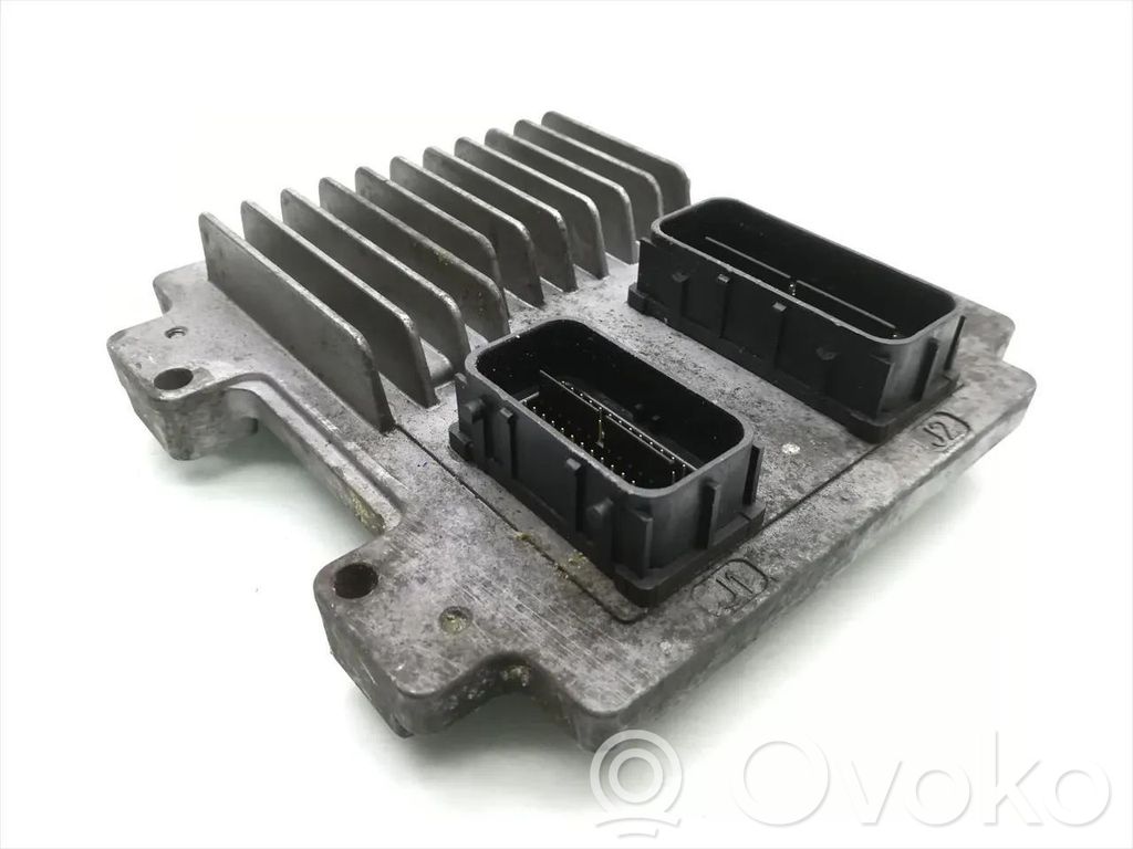 Opel Corsa D Variklio valdymo blokas 