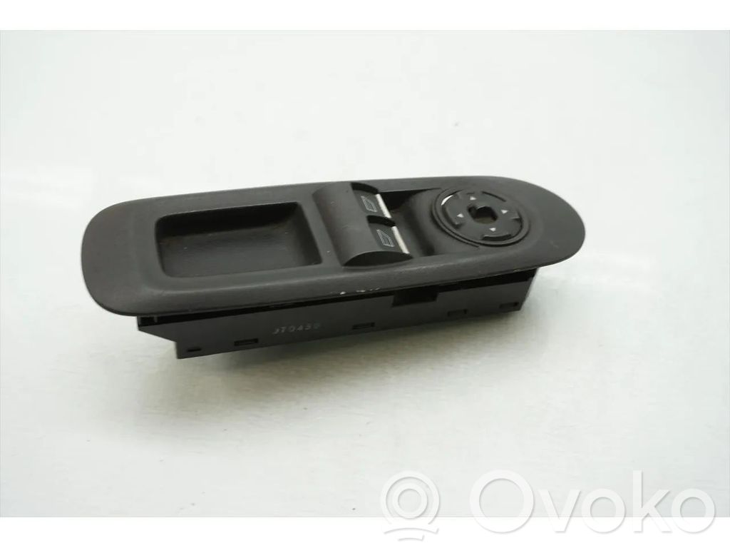 Ford Mondeo Mk III Electric window control switch 