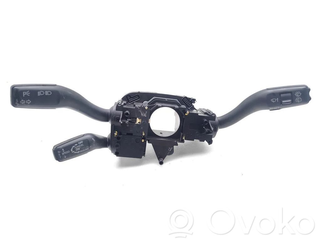 Audi Q7 4L Wiper turn signal indicator stalk/switch 