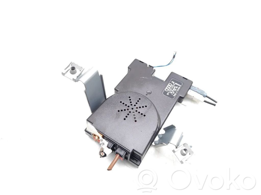 Audi A3 S3 A3 Sportback 8P Antenna control unit 