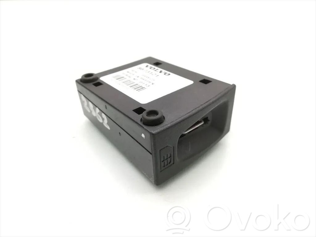 Volvo V50 Phone control unit/module 