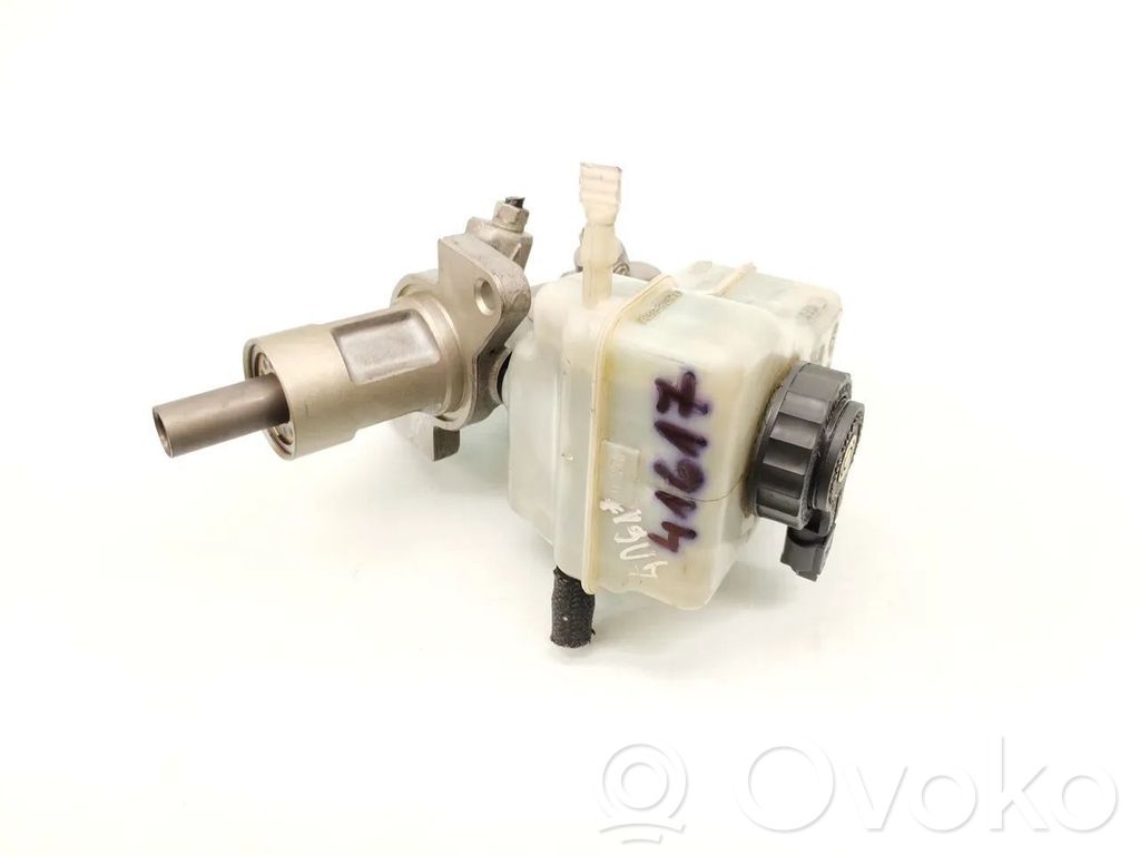BMW 1 E81 E87 Master brake cylinder 