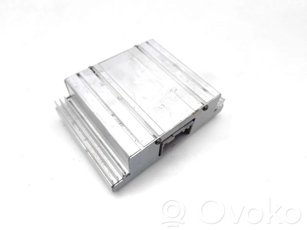 Opel Insignia A Voltage converter inverter 
