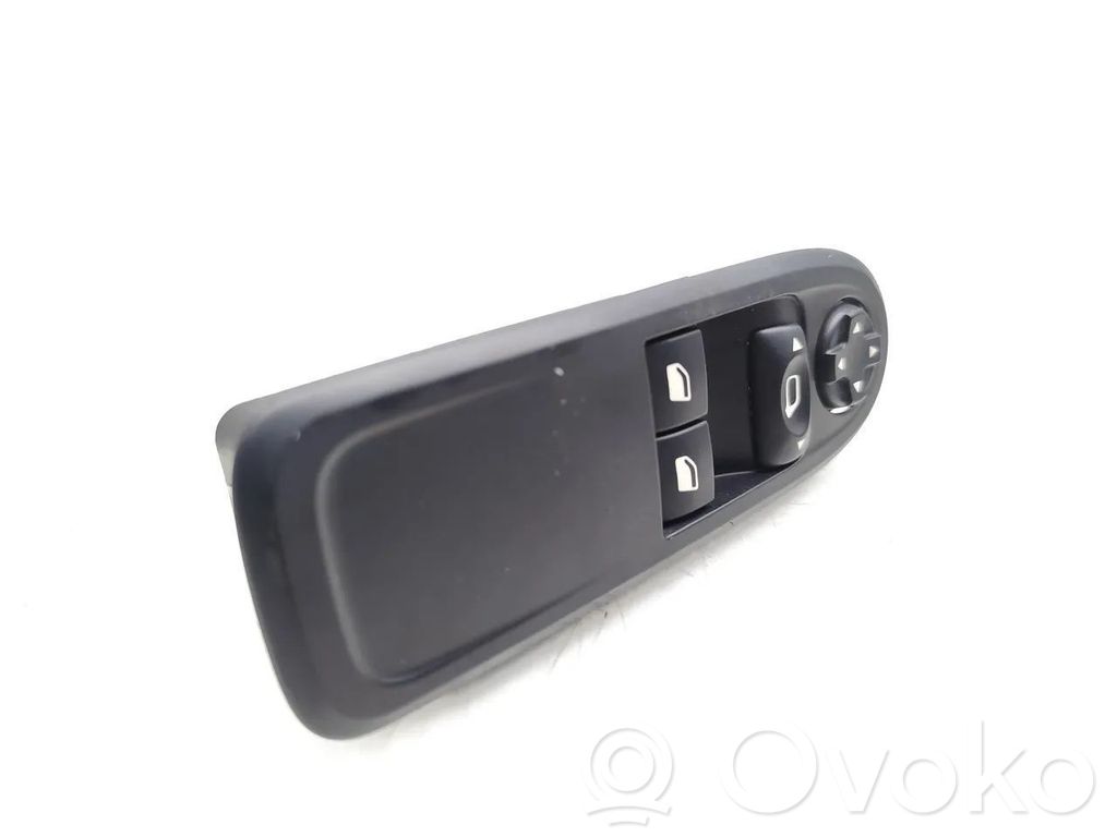 Citroen C3 Electric window control switch 
