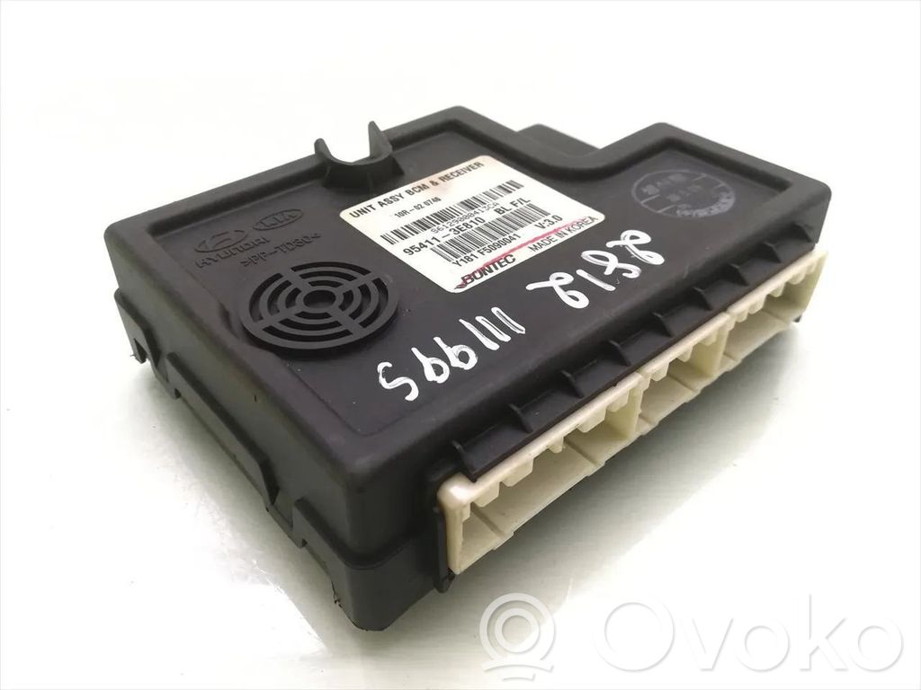 KIA Sorento Korin keskiosan ohjainlaite 